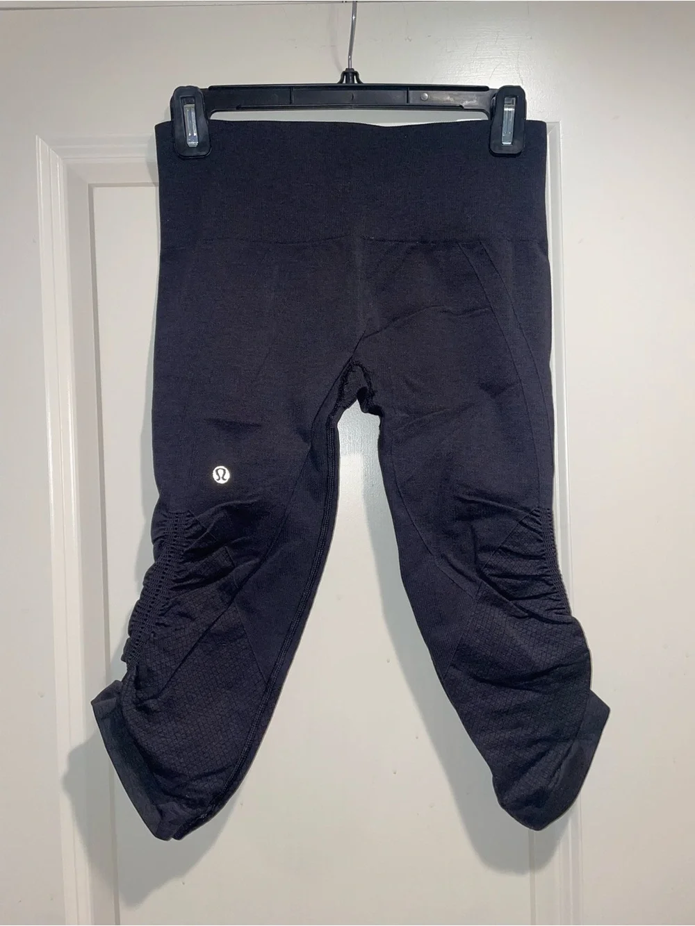 lululemon athletica comfortable black